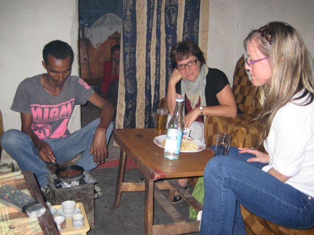 Solomon_Lizzie_Kristin_Gofa Sefir